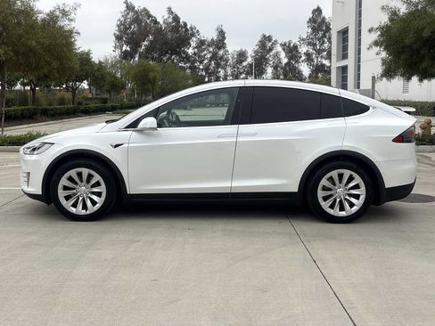 Used 2020 Tesla Model X Long Range AWD/4WD image 6