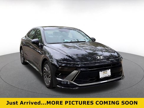 Used 2025 Hyundai Sonata SEL image 1
