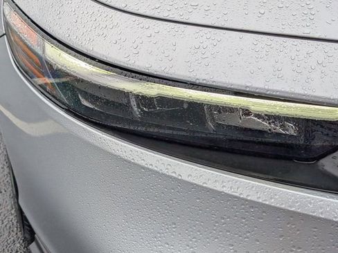 Used 2023 Honda Accord EX image 4