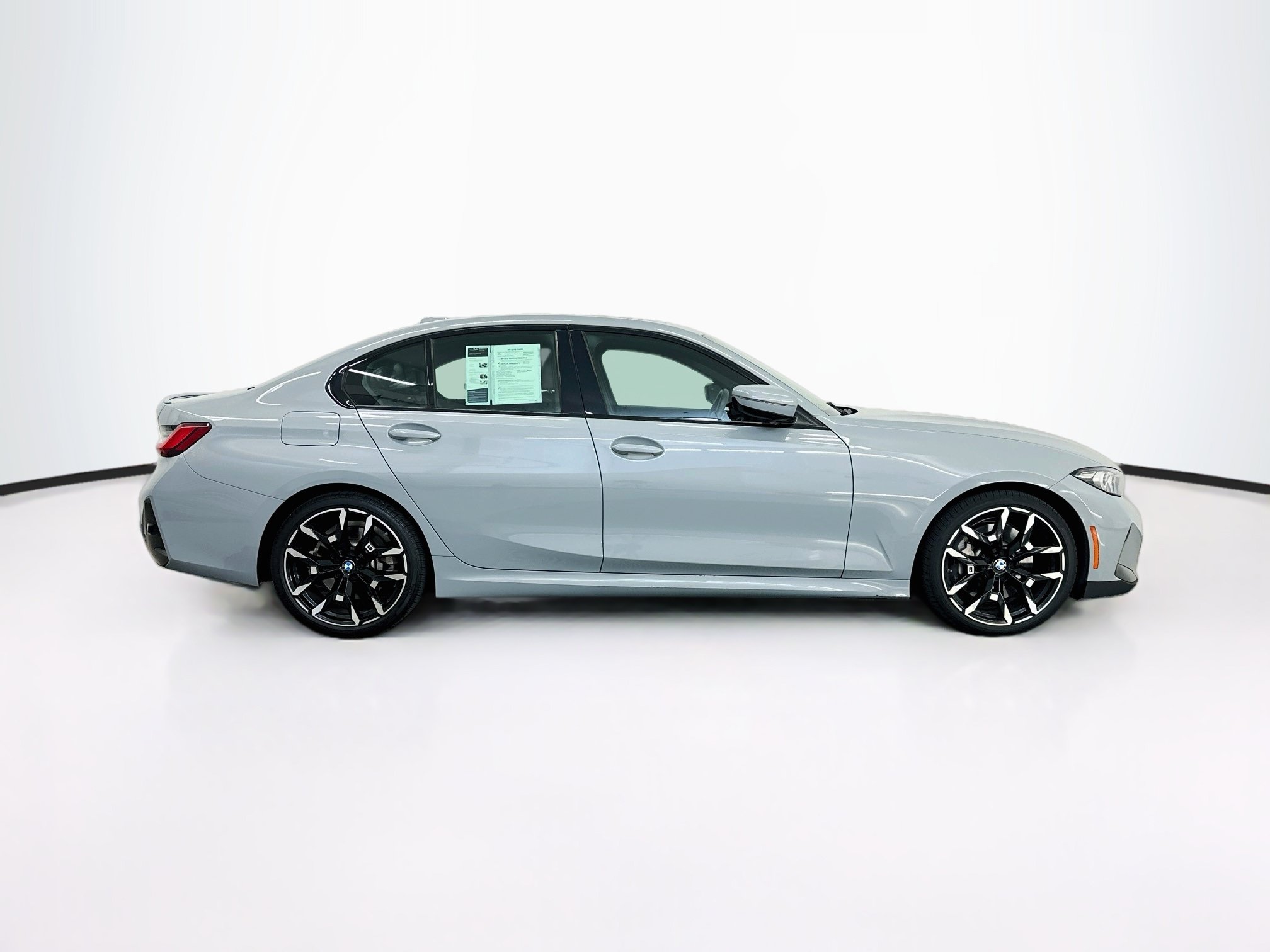 Used 2026 BMW 330i xDrive Sedan AWD/4WD image 10