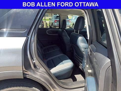 Used 2023 Ford Bronco Sport Outer Banks w/ Tech Package AWD/4WD image 9