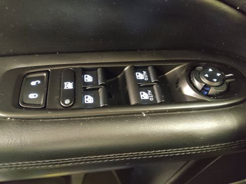 Used 2019 Jeep Compass Altitude image 27