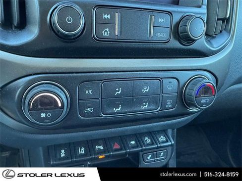 Used 2021 Chevrolet Colorado Z71 w/ Safety Package image 31