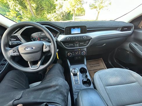 Used 2021 Ford Escape S FWD image 17