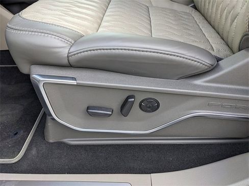 Used 2026 Ford F450 Platinum w/ Platinum Plus Package image 23