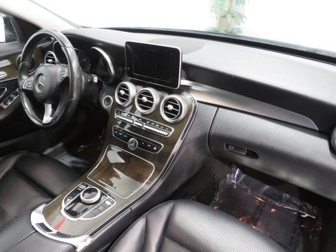 Used 2017 Mercedes-Benz C 300 4MATIC Sedan w/ Premium 1 Package image 11