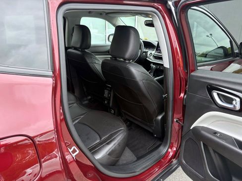 Used 2022 Jeep Compass Limited AWD/4WD image 24