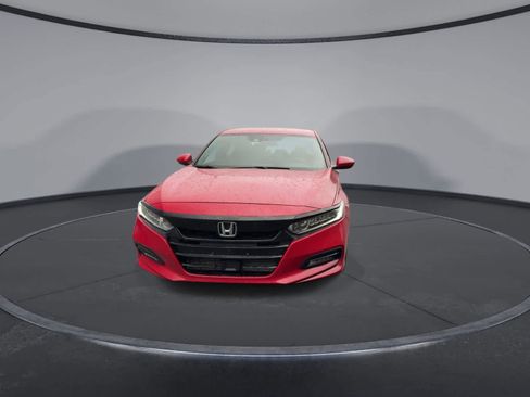 Used 2018 Honda Accord Sport image 3