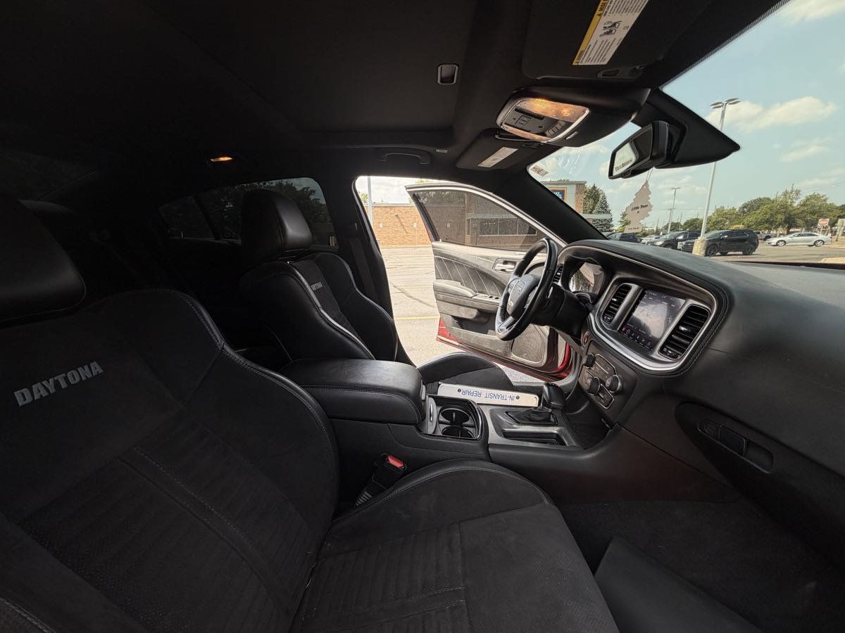 Used 2019 Dodge Charger Scat Pack w/ Daytona Edition Group RWD image 11