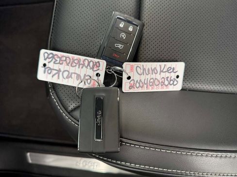 New 2025 Jeep Grand Cherokee Overland w/ Trailer Tow Package image 29