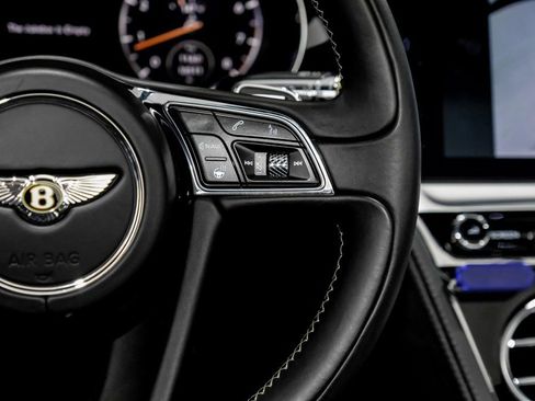 Used 2020 Bentley Continental GT AWD/4WD image 17