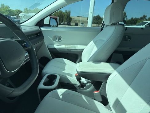 Used 2024 Hyundai Ioniq 5 Limited image 6