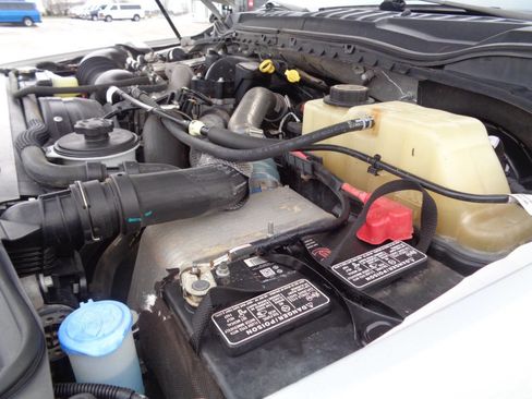 Used 2019 Ford F250 XLT w/ XLT Premium Package image 41