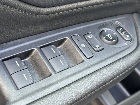 New 2026 Honda Odyssey Touring image 12