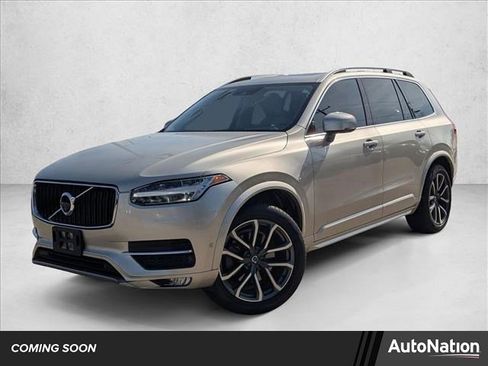 Used 2018 Volvo XC90 T6 Momentum w/ Convenience Package image 1