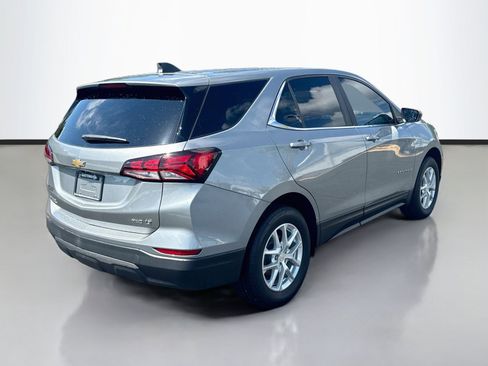Used 2023 Chevrolet Equinox LT AWD/4WD image 7