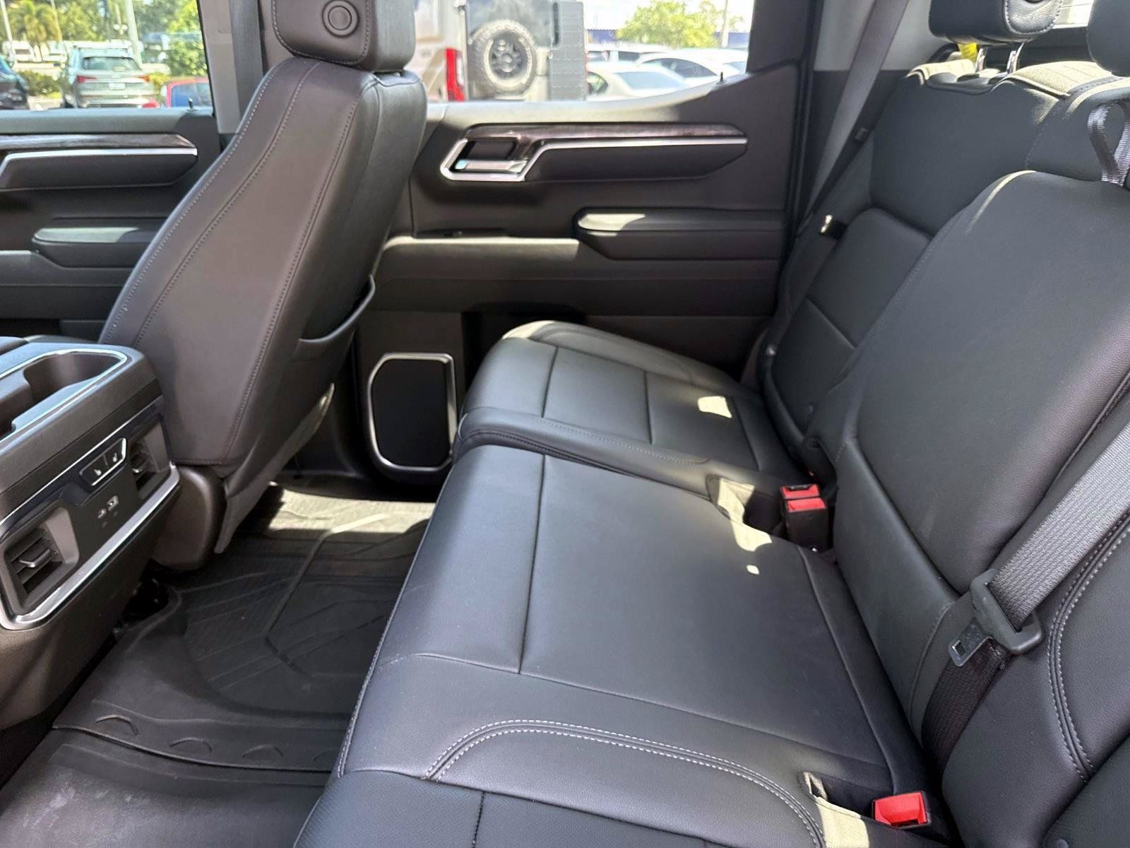 Used 2025 Chevrolet Silverado 1500 LTZ w/ LTZ Premium Package RWD image 14