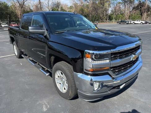 Used 2018 Chevrolet Silverado 1500 LT w/ All Star Edition image 7