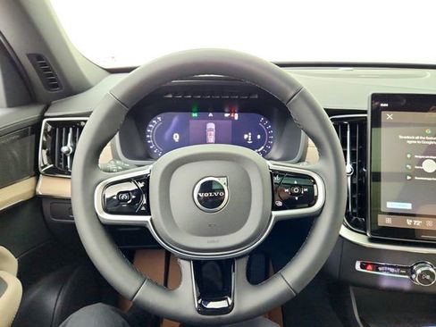 New 2026 Volvo XC90 B6 Plus w/ Protection Package Premier image 25