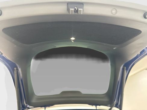 Used 2023 Tesla Model Y Long Range AWD/4WD image 82