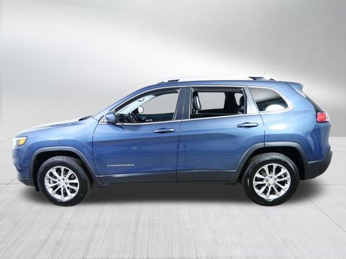Used 2021 Jeep Cherokee Latitude Lux w/ Trailer Tow Group AWD/4WD image 4