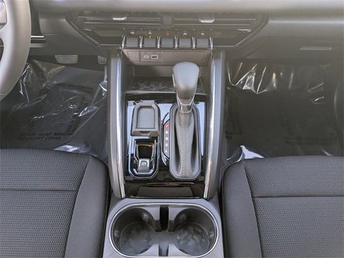 New 2026 GMC Canyon Elevation w/ Convenience Package image 21