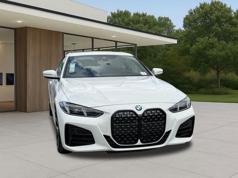 New 2026 BMW 430i Coupe w/ M Sport Package image 5