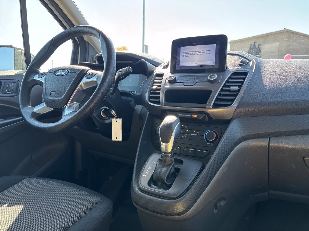 Used 2020 Ford Transit Connect XL FWD image 25