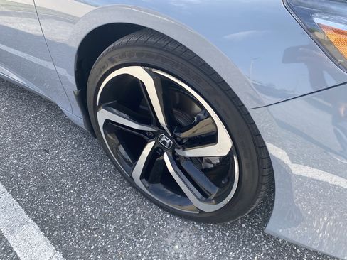 Used 2022 Honda Accord Sport image 7