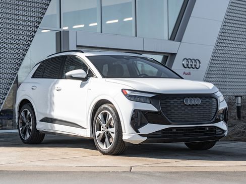 Certified 2024 Audi Q4 e-tron Premium Plus w/ Premium Plus AWD/4WD image 1