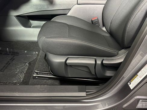 New 2026 Nissan Rogue S image 17