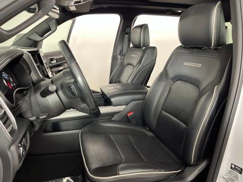 Used 2021 RAM 1500 Laramie AWD/4WD image 19
