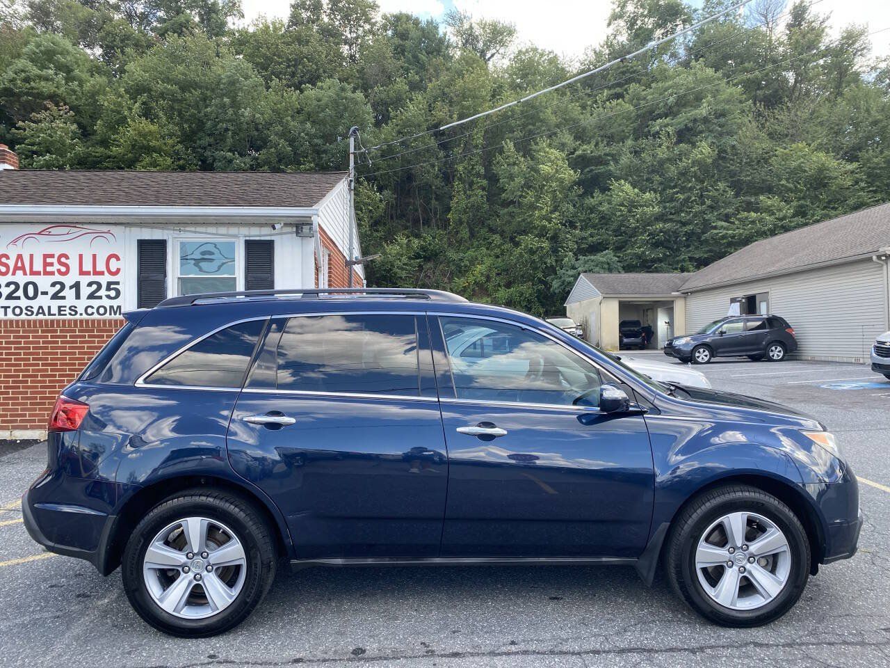 Used 2012 Acura MDX w/ Tech & Entertainment Pkg AWD/4WD image 4