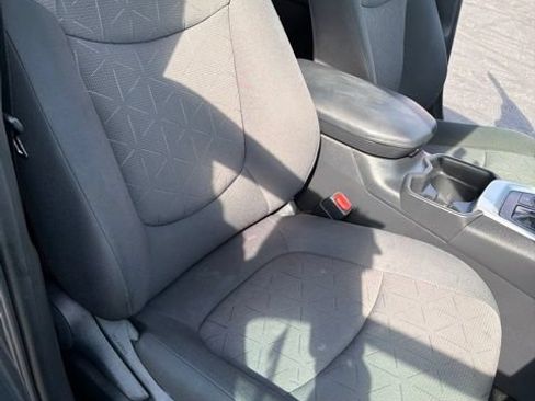 Used 2019 Toyota RAV4 XLE w/ Convenience Package AWD/4WD image 24