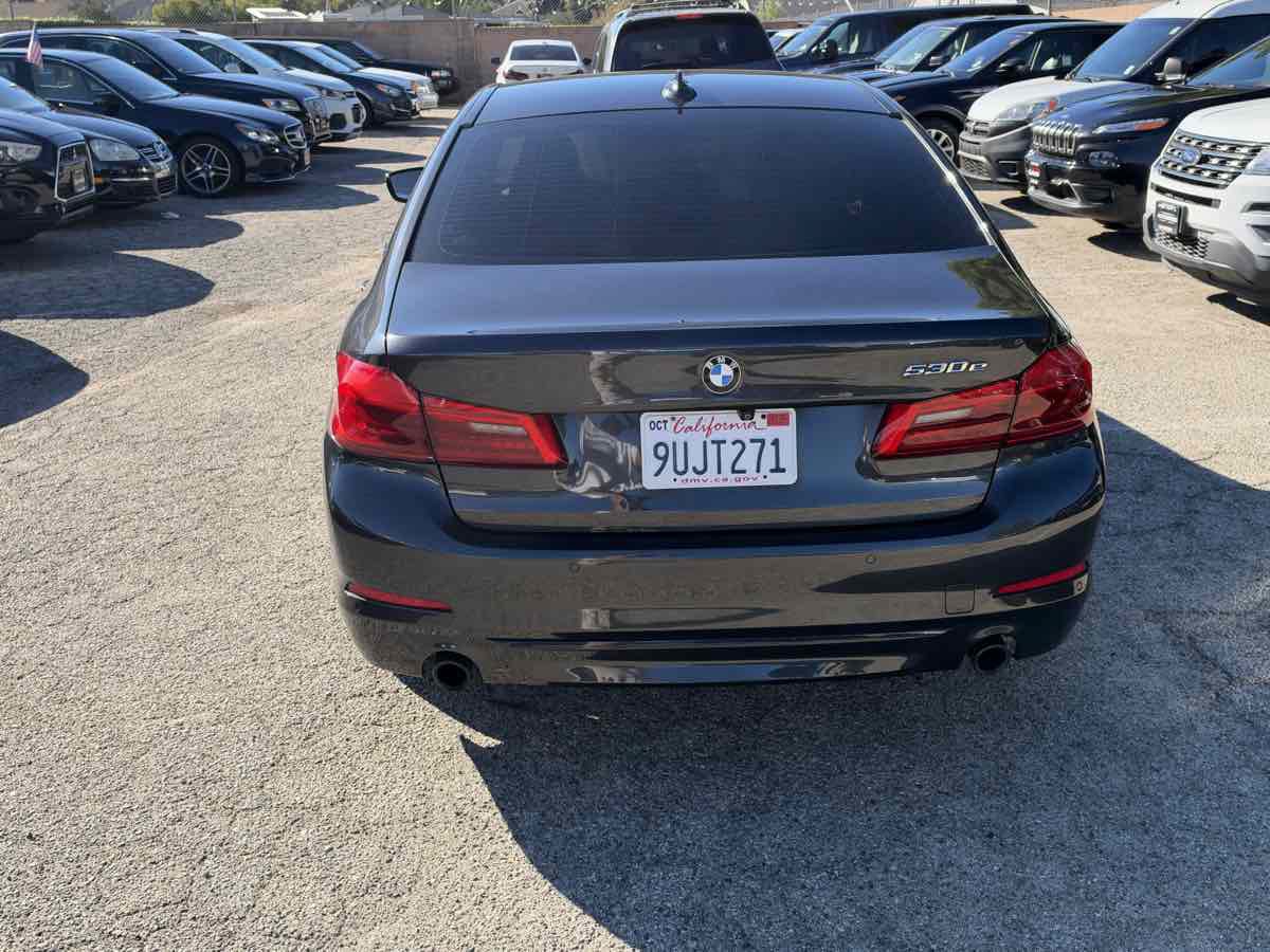Used 2019 BMW 530e RWD image 5