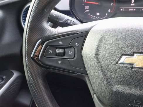 Used 2024 Chevrolet Trax LS image 24