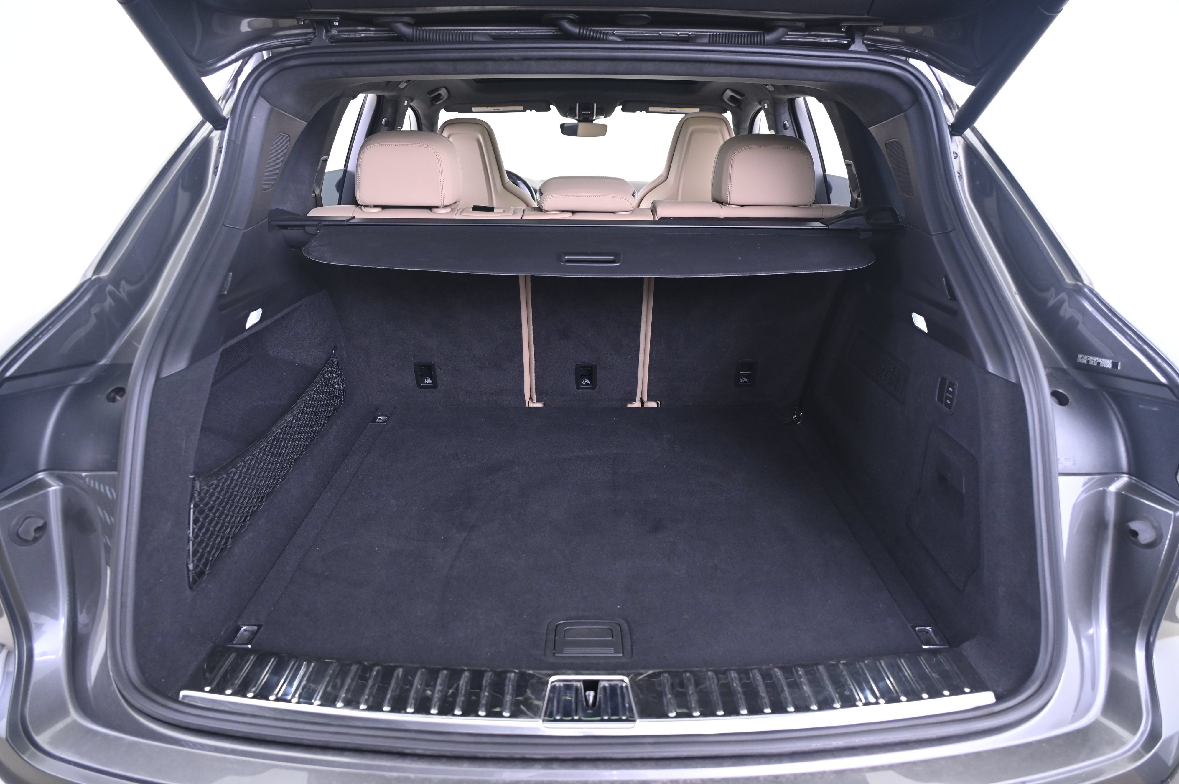 Certified 2023 Porsche Cayenne Turbo AWD/4WD image 15