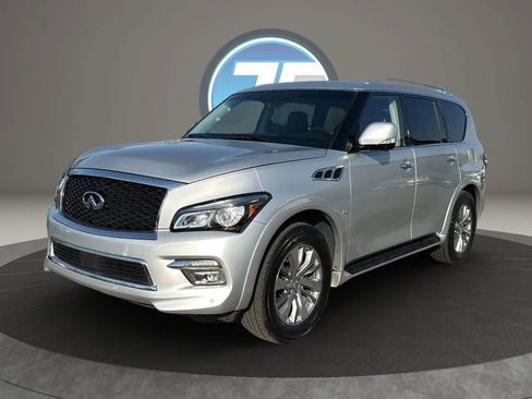 Used 2015 INFINITI QX80 Sport Utility 4D w/ Driver's Assistance Package image 18