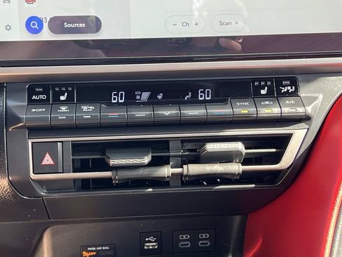 Used 2026 Toyota Camry XSE FWD image 40