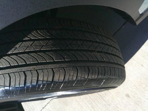 Used 2025 Toyota Corolla Cross L image 15