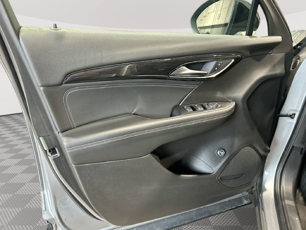 Used 2023 Buick Envision Preferred w/ Sport Touring Package AWD/4WD image 24