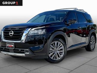 Used 2024 Nissan Pathfinder SL w/ SL Premium Package FWD video 1
