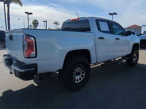 Used 2019 GMC Canyon 2WD Crew Cab w/ Convenience Package image 8