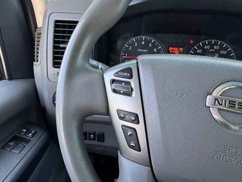 Used 2020 Nissan NV 2500 SV image 14