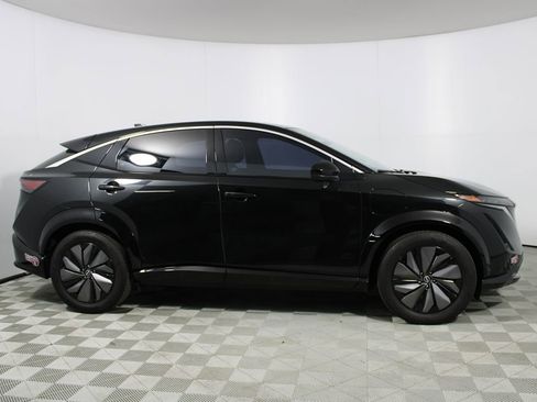 Used 2024 Nissan Ariya FWD image 33