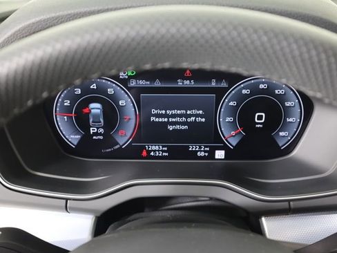 Used 2025 Audi Q5 2.0T Premium Plus AWD/4WD image 16