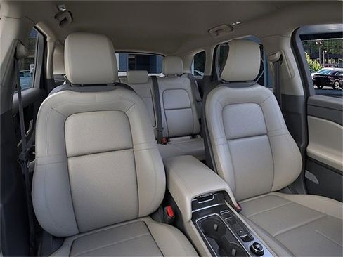 New 2025 Lincoln Corsair Reserve w/ Jet Appearance Package image 10