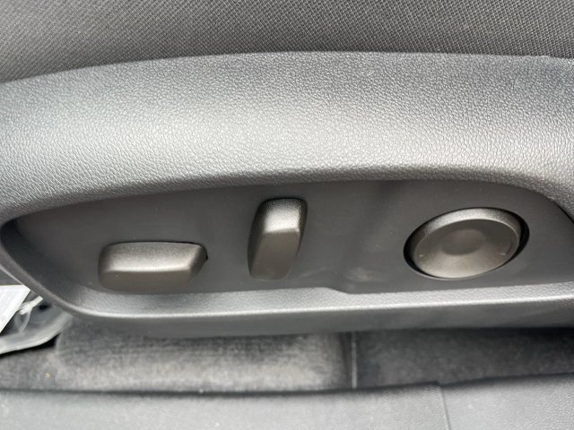 New 2027 GMC Terrain Elevation FWD image 12