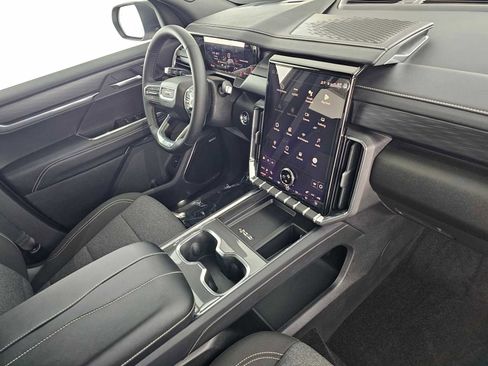 New 2026 GMC Acadia Elevation w/ LPO, Floor Liner Package image 11