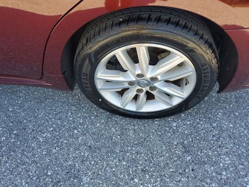 Used 2015 Toyota Avalon XLE image 20